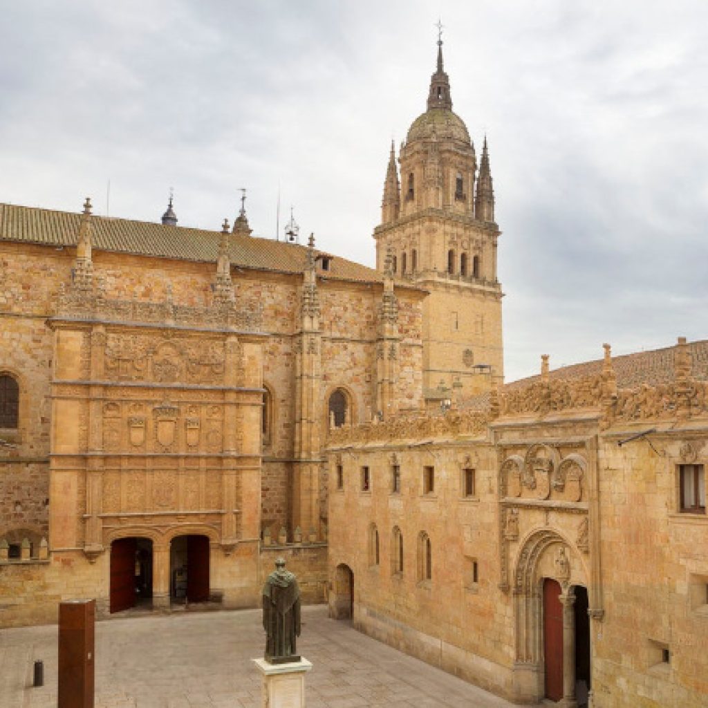 fachada-universidad-salamanca