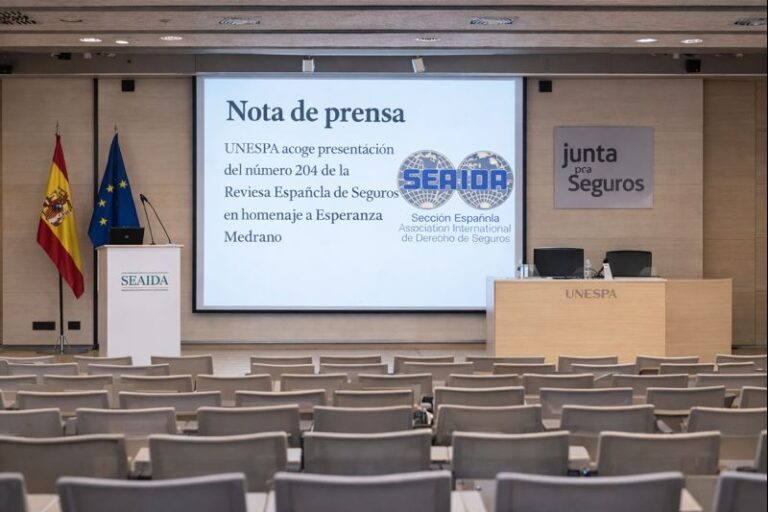 “Desayuno con diamantes”: La presentación del número 204 de la Revista Española de Seguros de SEAIDA en UNESPA